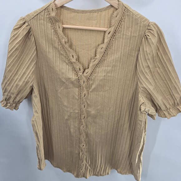 Shein Beige Embroidered Textured Ribbed Short Sleeved Blouse Size XL/12 - Picture 1 of 16